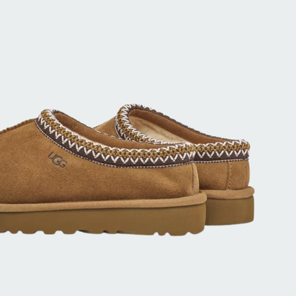 Tasman Chestnut Slipper