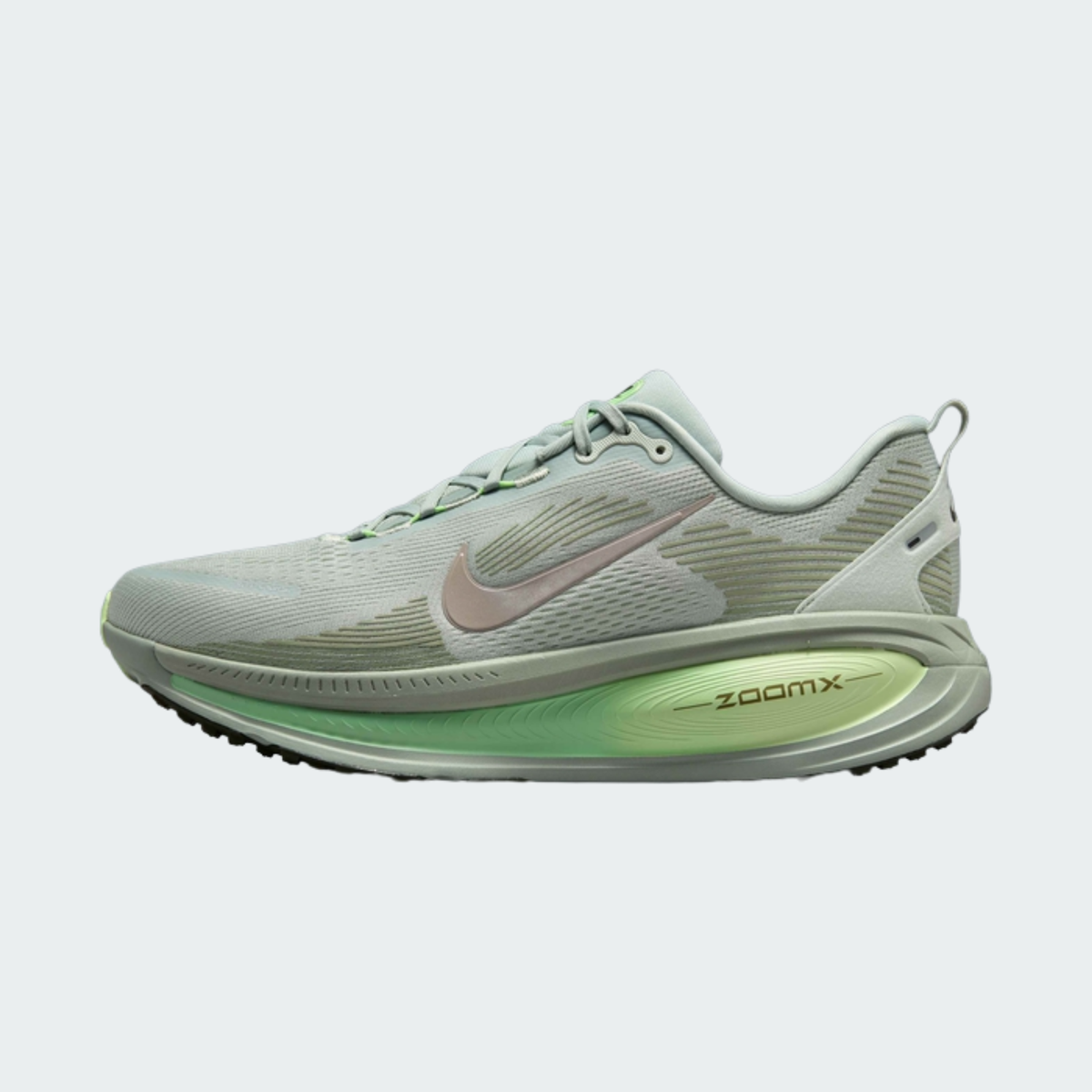 Vomero 18 Light Silver