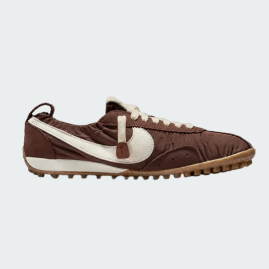Jacquemus Moon Shoe University Brown