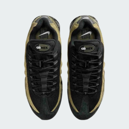 Air Max 95 x UNDEFEATED Olive