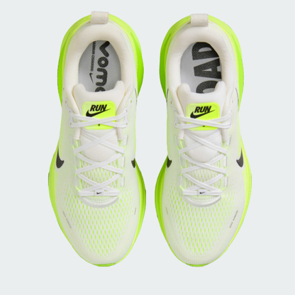 Vomero 18 Electric Green