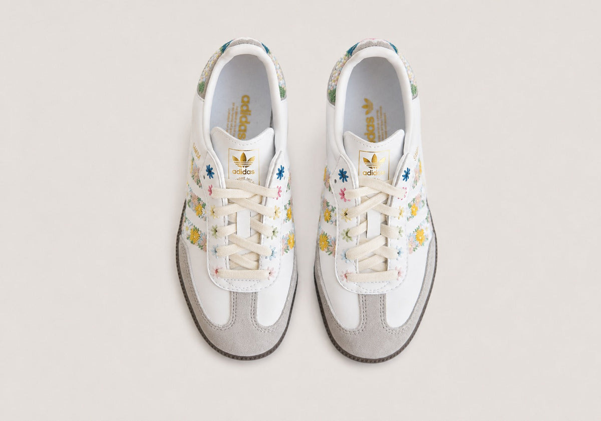 White Samba Og Satin 'Floral Cloud Clear Granite'