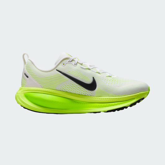 Vomero 18 Electric Green