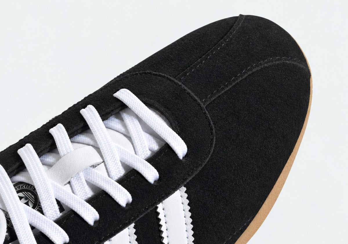 Tokyo Shoe Black & White