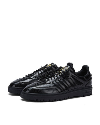 Samba Winterized Black