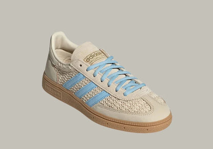 HANDBALL SPEZIAL - sand stratapreloved brownclear sky